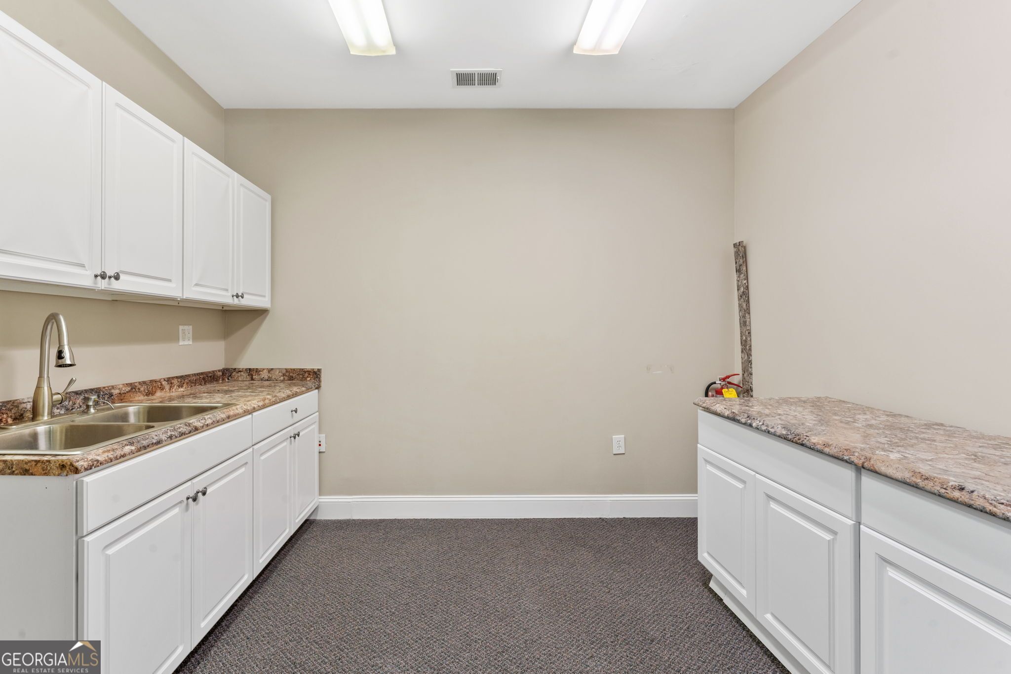 None - Commercial Lease