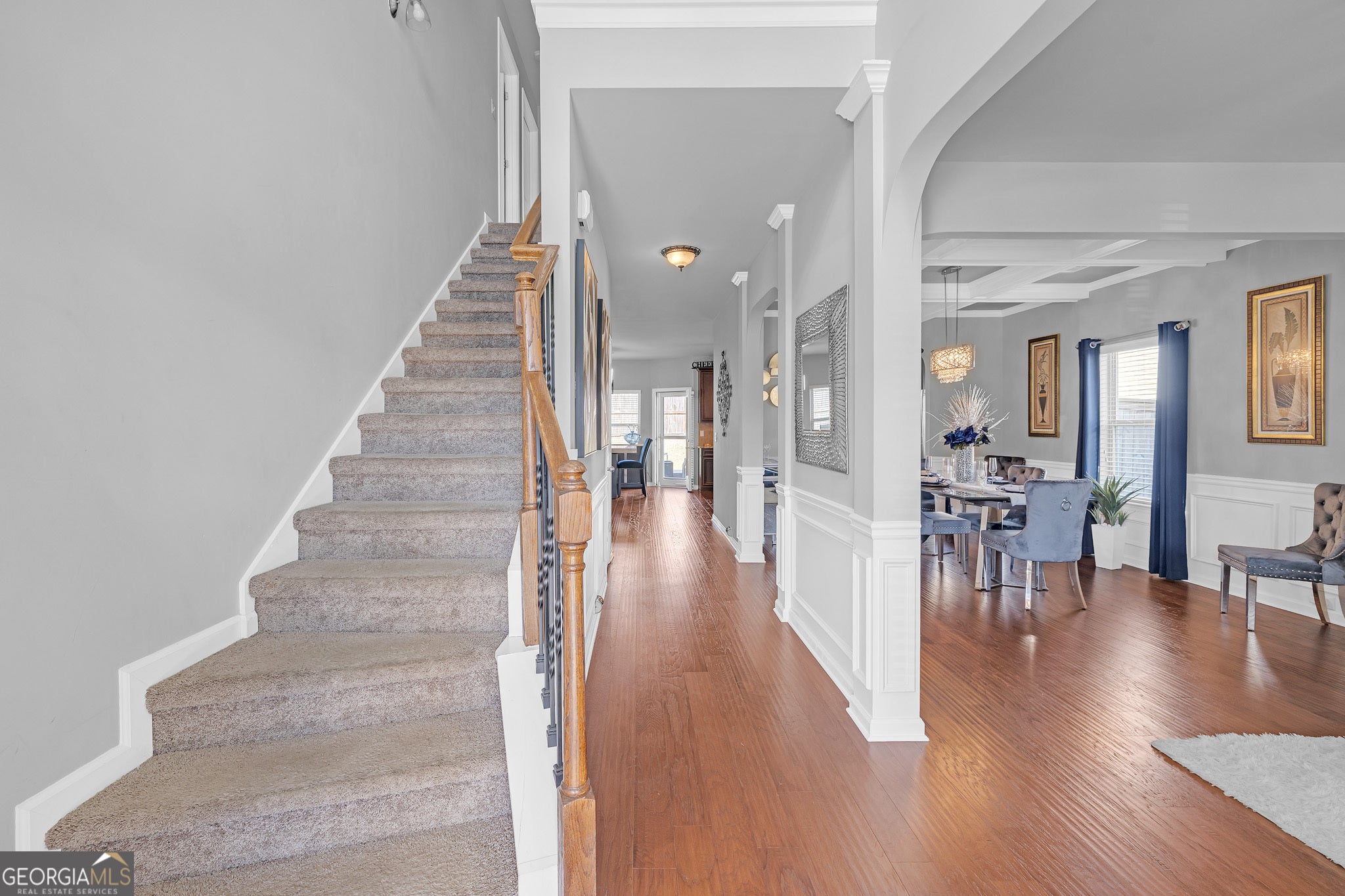 558 Hideaway DR
