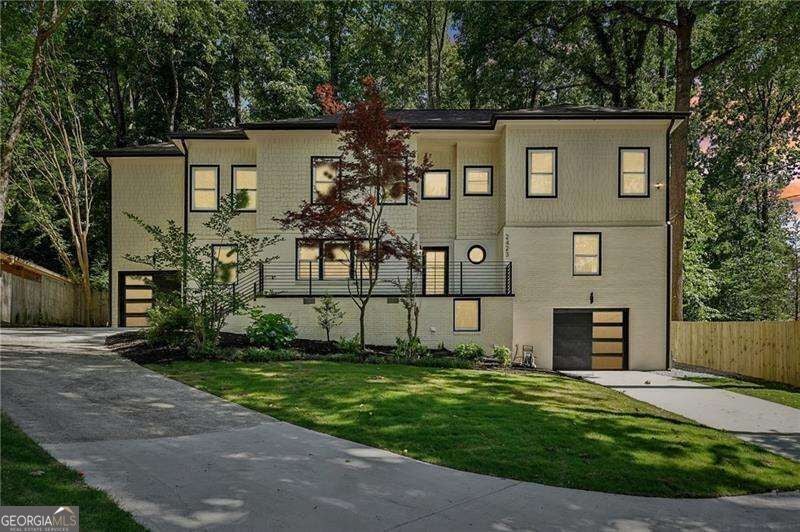 Photo of 2423 Melinda Drive NE, Atlanta, GA 30345 (MLS # 10872056)