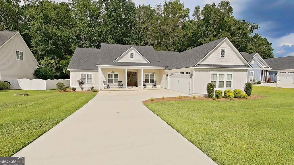 Photo of 370 Madison Boulevard, Thomasville, GA 31757 (MLS # 10828256)