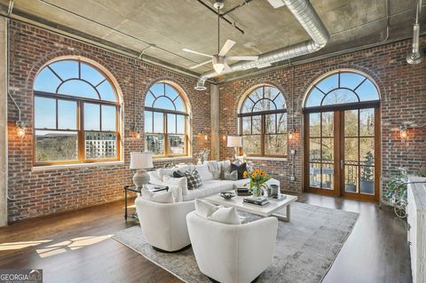 Photo of 3235 Roswell Road NE #704, Atlanta, GA 30305 (MLS # 10739194)