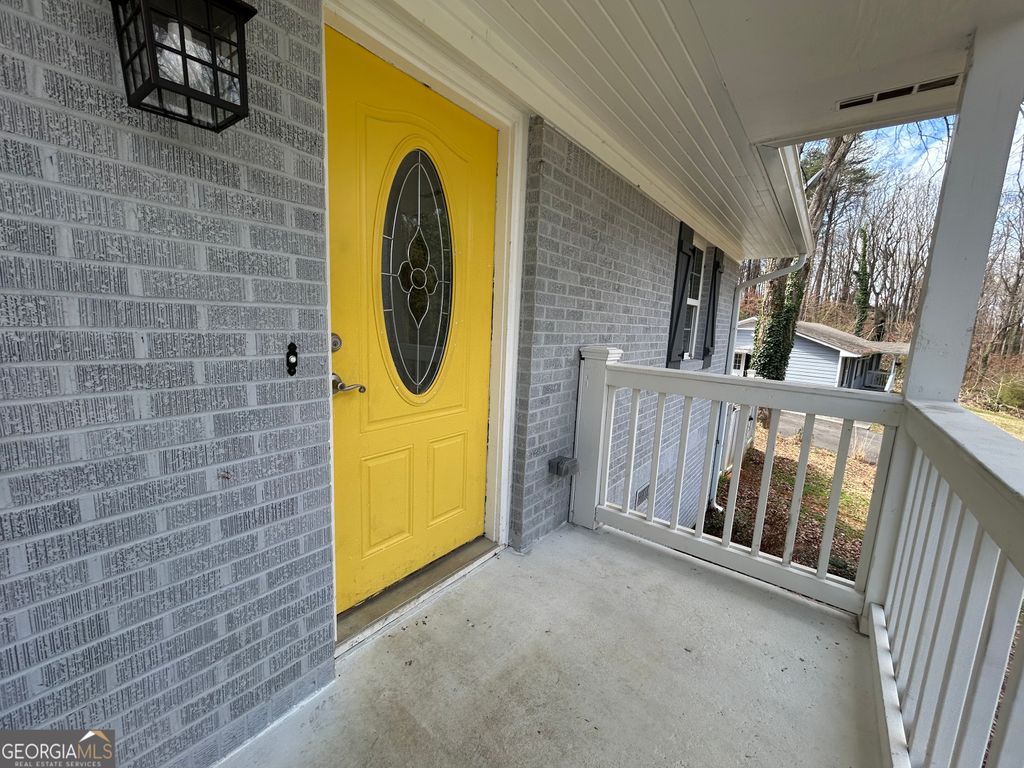 Photo of 3 Indianola Drive, Gainesville, GA 30501 (MLS # 10705996)