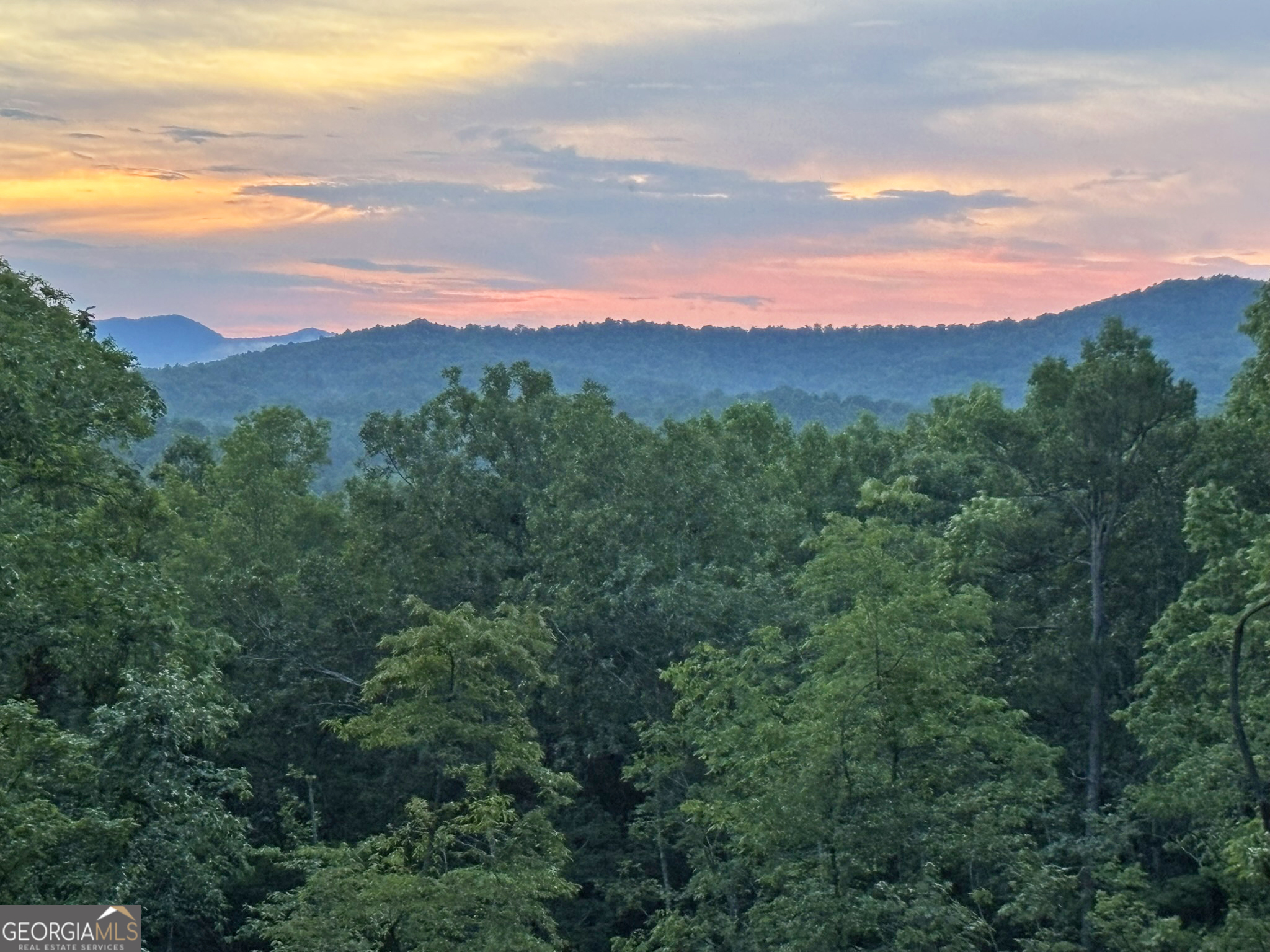 2AC Oak Crest Drive