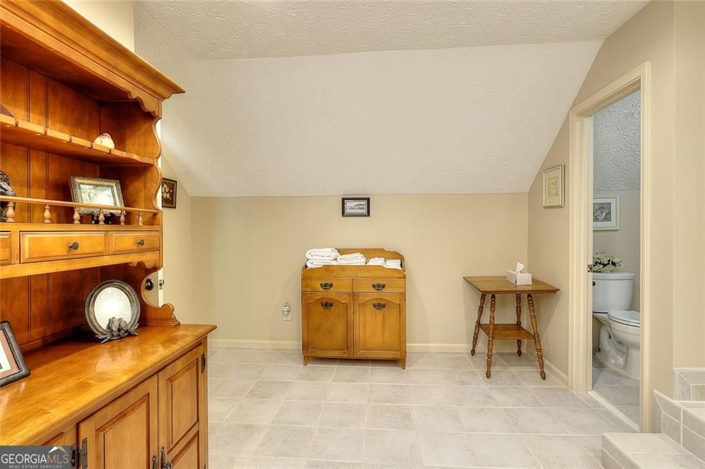 Lilburn, Georgia 30047, United States, 4 Bedrooms Bedrooms, ,5 BathroomsBathrooms,Residential,Active,152667