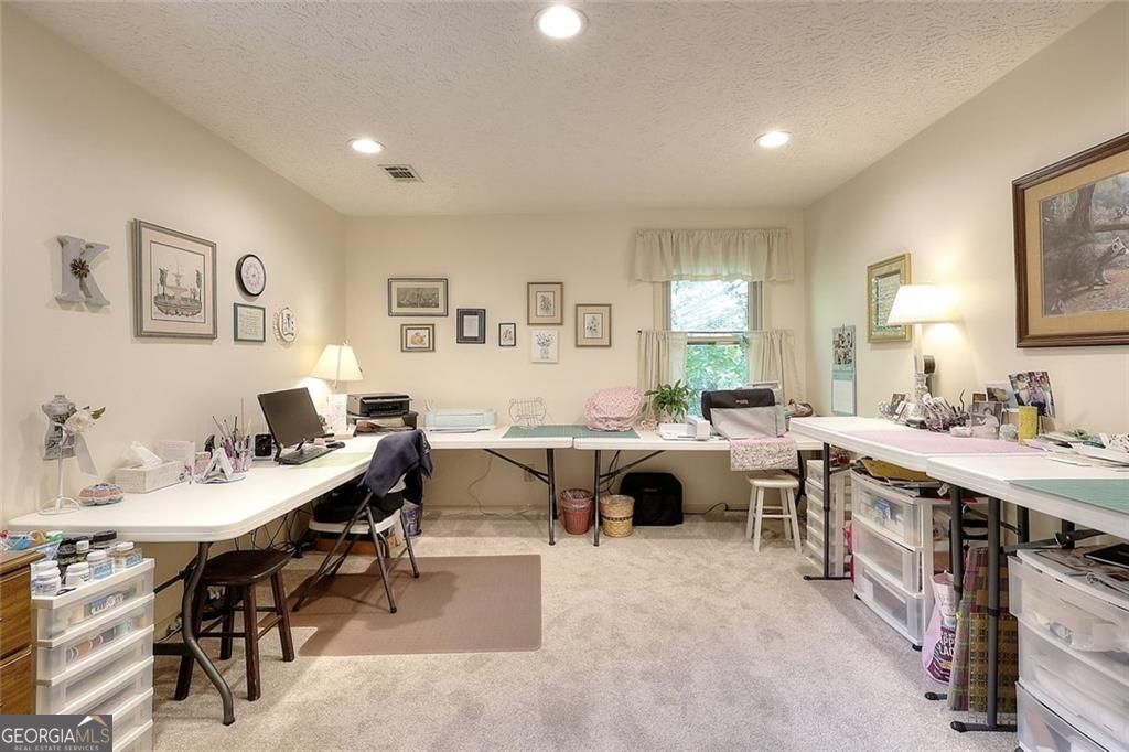 Lilburn, Georgia 30047, United States, 4 Bedrooms Bedrooms, ,5 BathroomsBathrooms,Residential,Active,152667