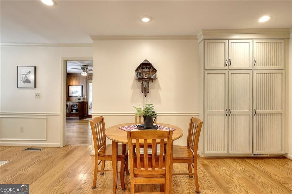 Lilburn, Georgia 30047, United States, 4 Bedrooms Bedrooms, ,5 BathroomsBathrooms,Residential,Active,152667