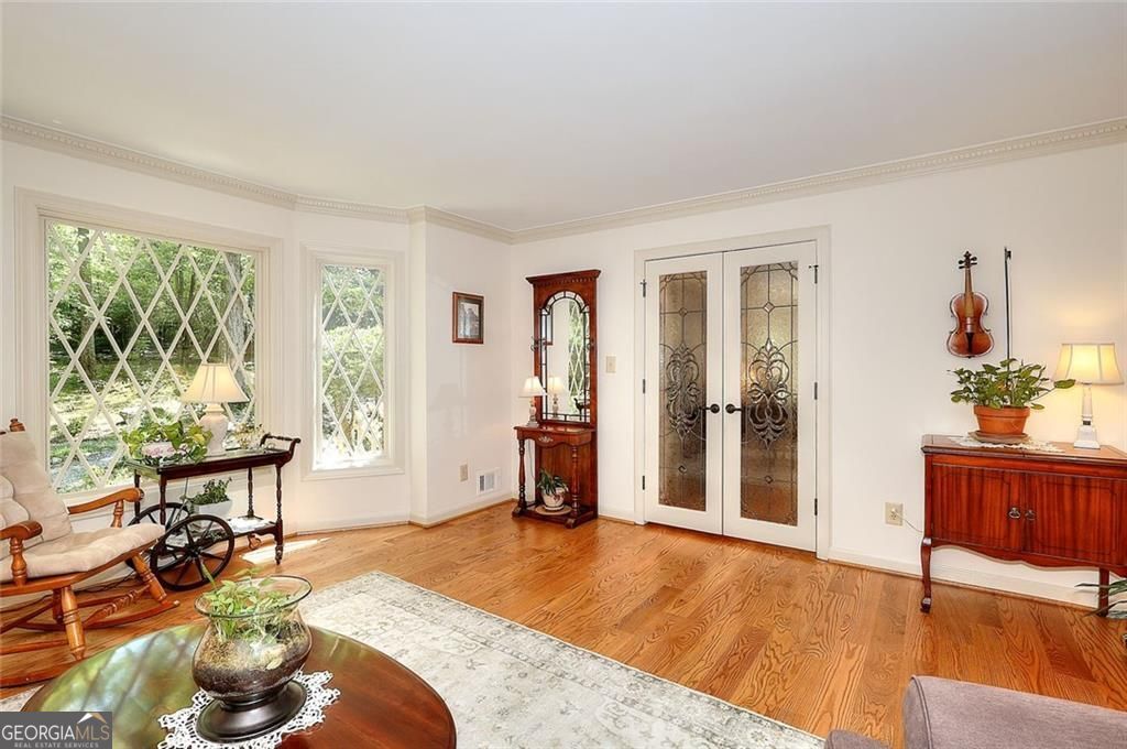 Lilburn, Georgia 30047, United States, 4 Bedrooms Bedrooms, ,5 BathroomsBathrooms,Residential,Active,152667