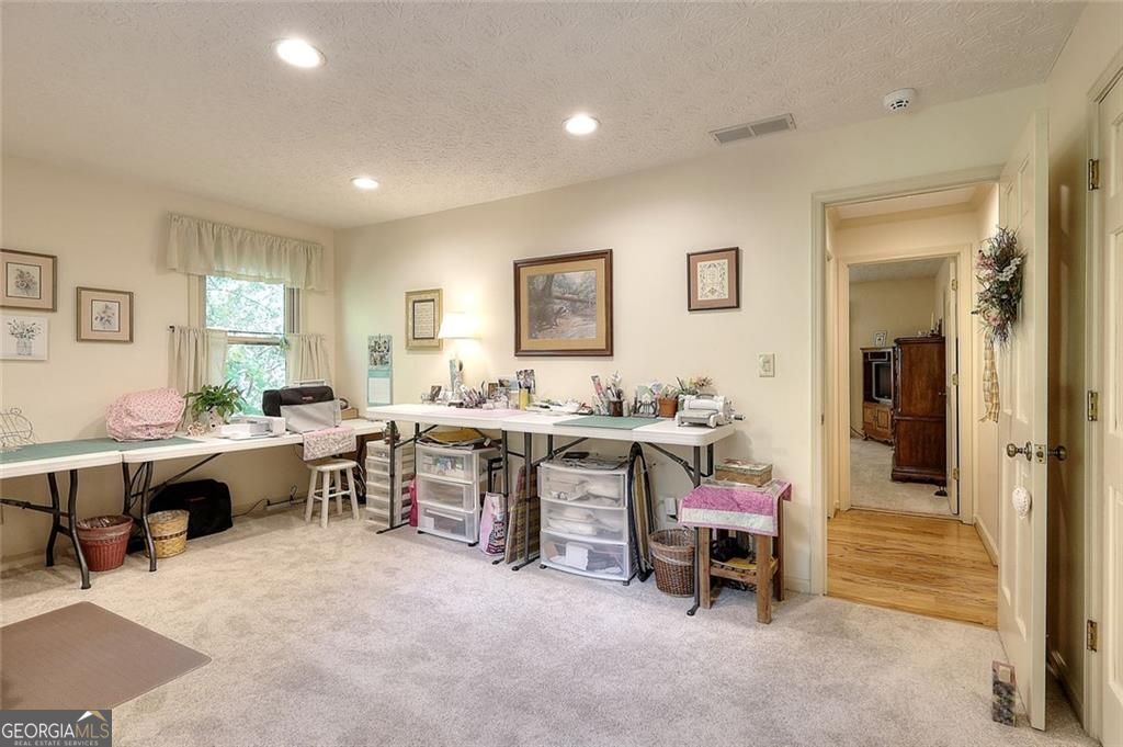 Lilburn, Georgia 30047, United States, 4 Bedrooms Bedrooms, ,5 BathroomsBathrooms,Residential,Active,152667