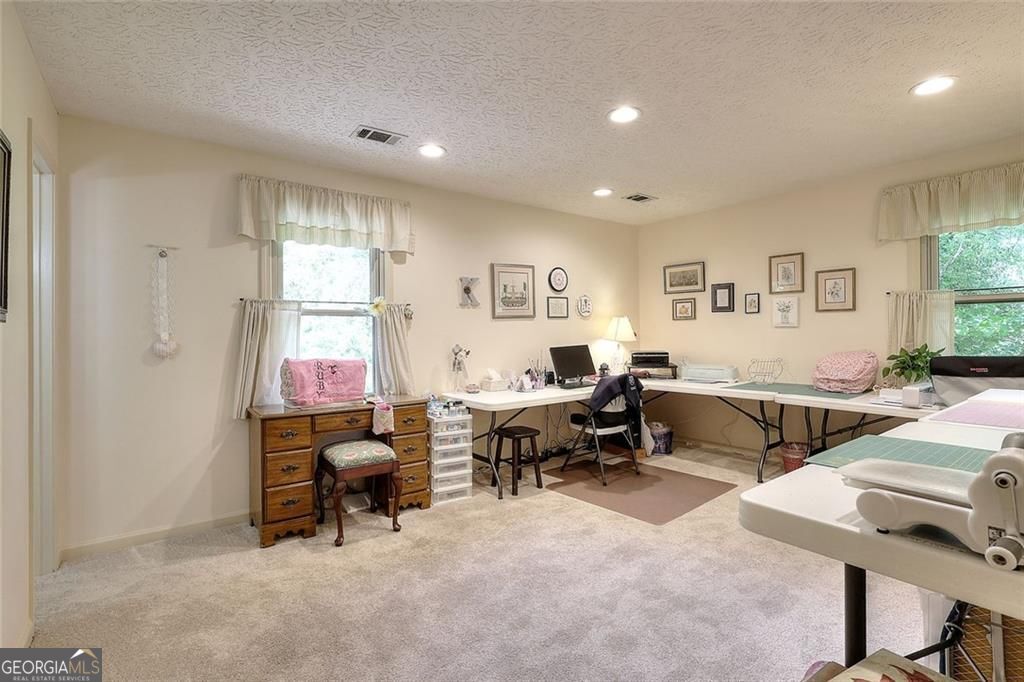 Lilburn, Georgia 30047, United States, 4 Bedrooms Bedrooms, ,5 BathroomsBathrooms,Residential,Active,152667