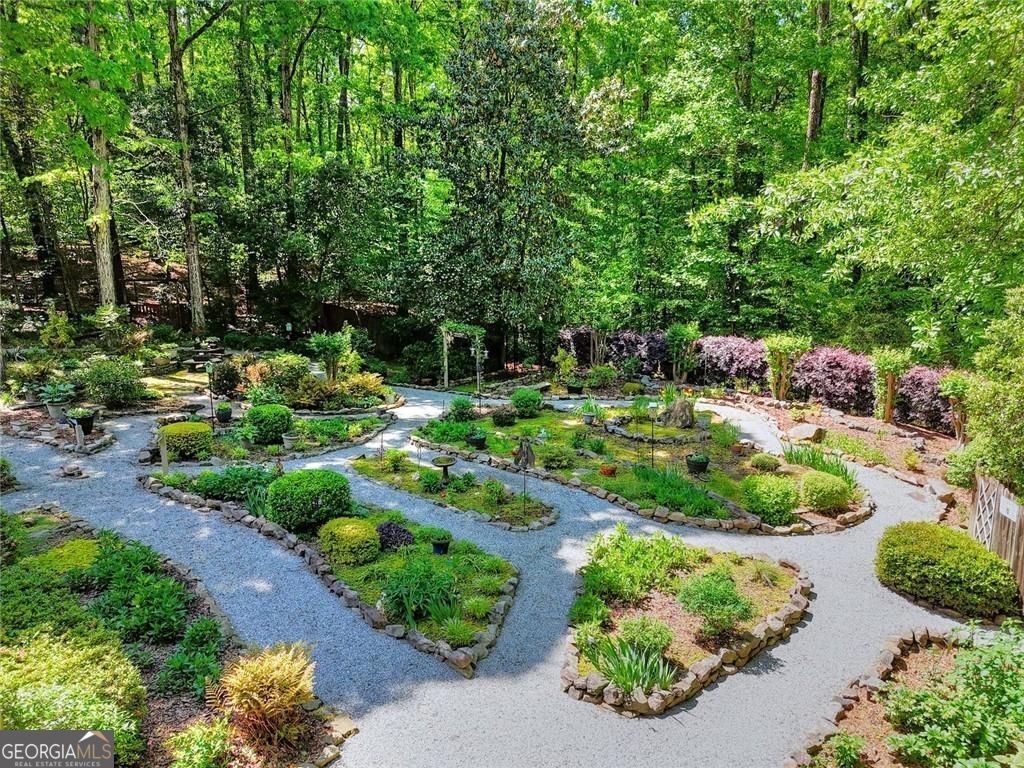 Lilburn, Georgia 30047, United States, 4 Bedrooms Bedrooms, ,5 BathroomsBathrooms,Residential,Active,152667