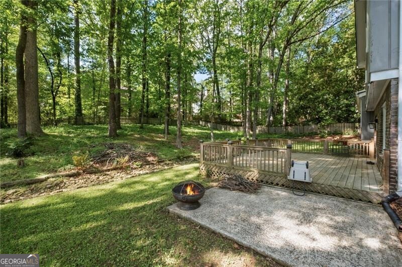 Roswell, Georgia 30075, United States, 4 Bedrooms Bedrooms, ,3 BathroomsBathrooms,Residential,Active,115995