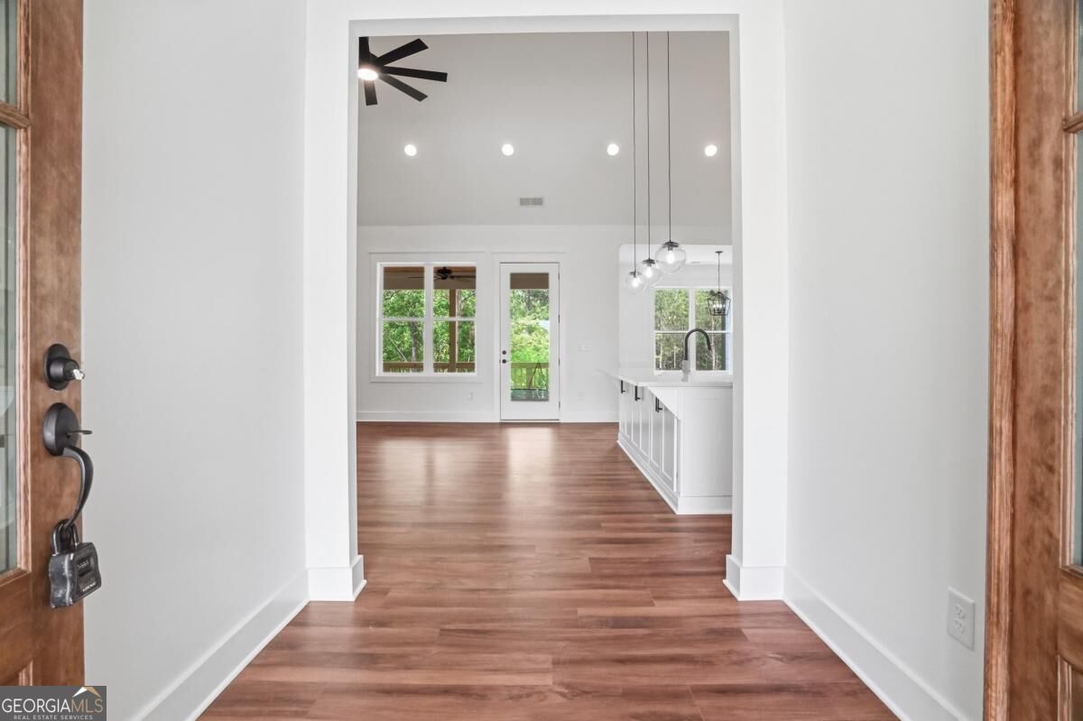 170 Fieldstone CIR