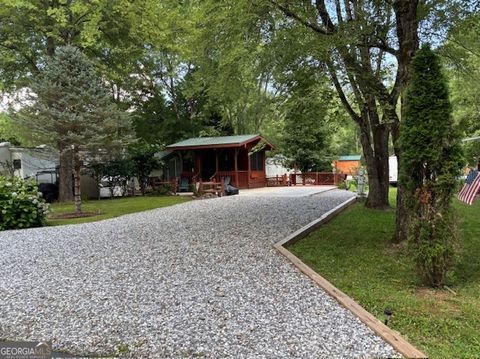 Photo of 129 Fishtail Circle, Cleveland, GA 30528 (MLS # 10574398)