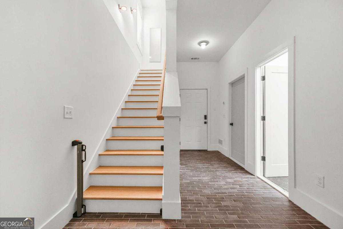 Lakewood Heights - Residential