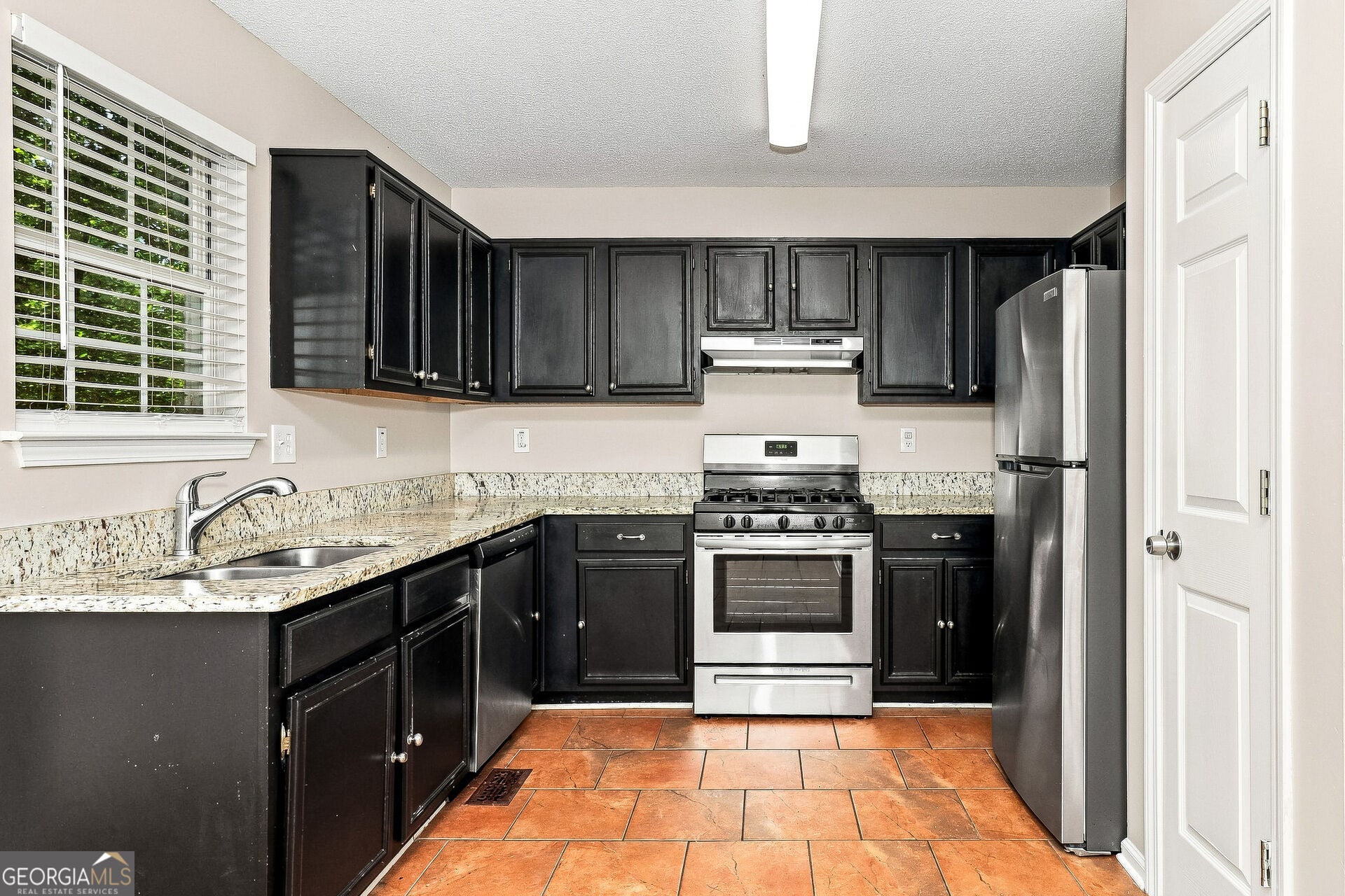 366 Settlers Ridge LN
