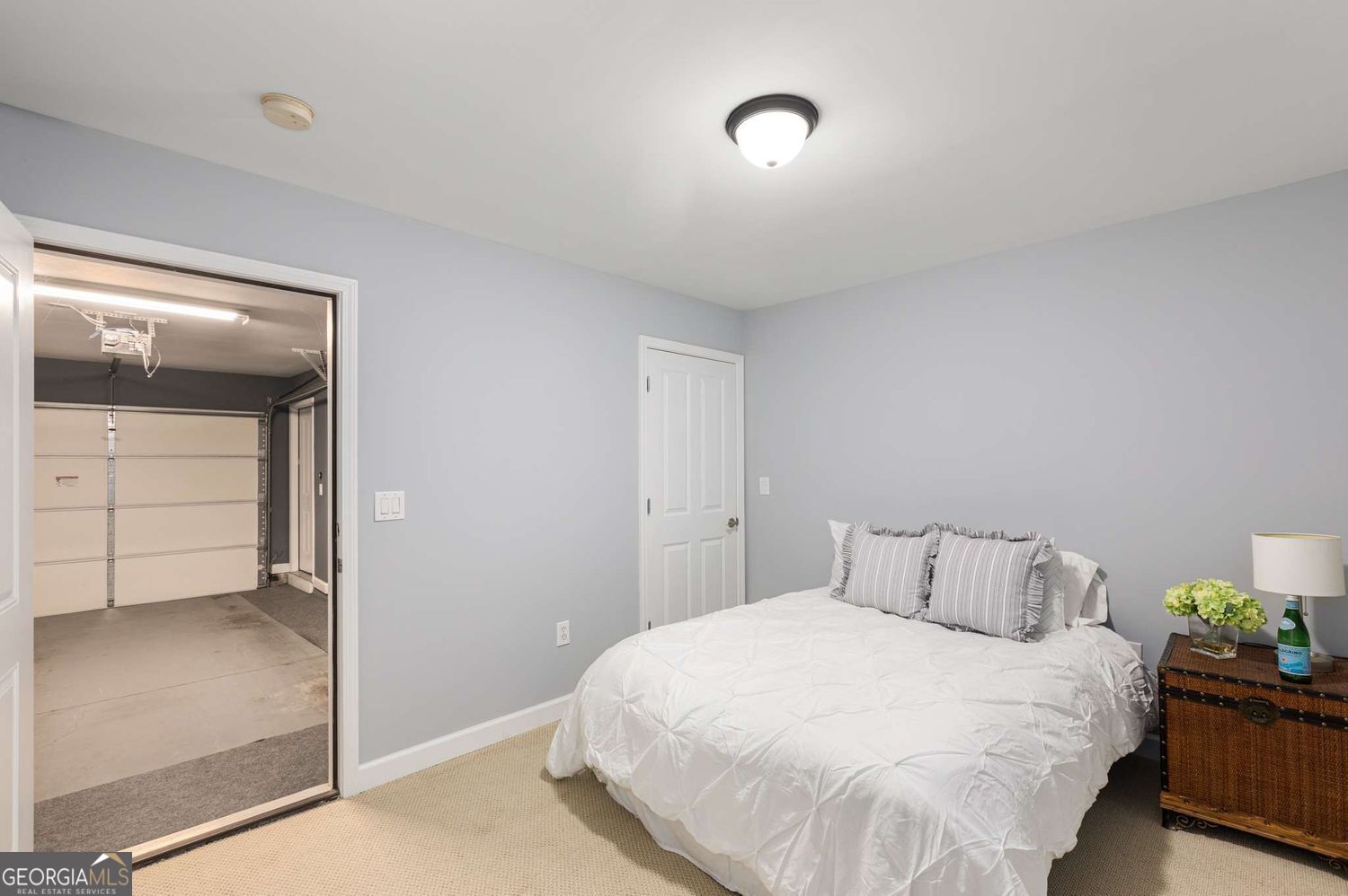 Atlanta, Georgia 30319, United States, 1 Bedroom Bedrooms, ,2 BathroomsBathrooms,Residential,Active,160681