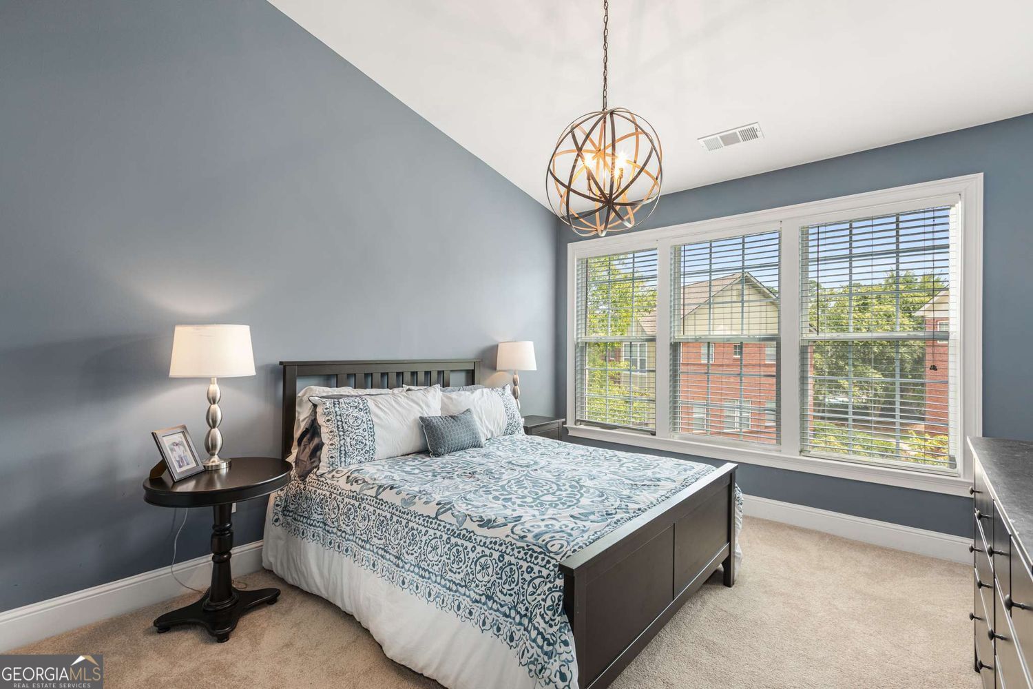 Atlanta, Georgia 30319, United States, 1 Bedroom Bedrooms, ,2 BathroomsBathrooms,Residential,Active,160681