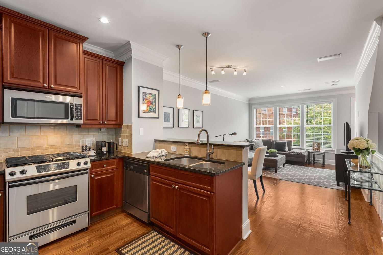 Atlanta, Georgia 30319, United States, 1 Bedroom Bedrooms, ,2 BathroomsBathrooms,Residential,Active,160681