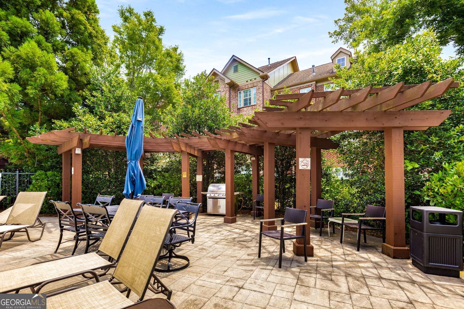 Atlanta, Georgia 30319, United States, 1 Bedroom Bedrooms, ,2 BathroomsBathrooms,Residential,Active,160681