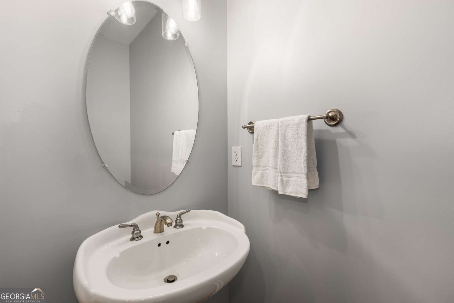 Atlanta, Georgia 30319, United States, 1 Bedroom Bedrooms, ,2 BathroomsBathrooms,Residential,Active,160681