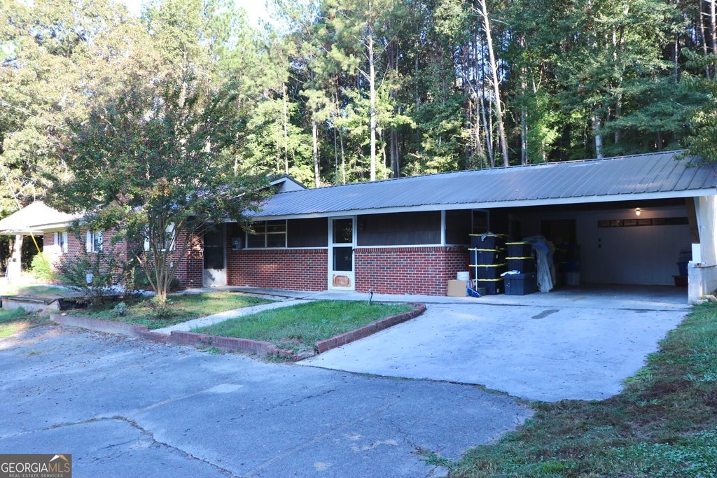 Photo of 1055 Mountain View Rd, Trion, GA 30753 (MLS # 10873311)