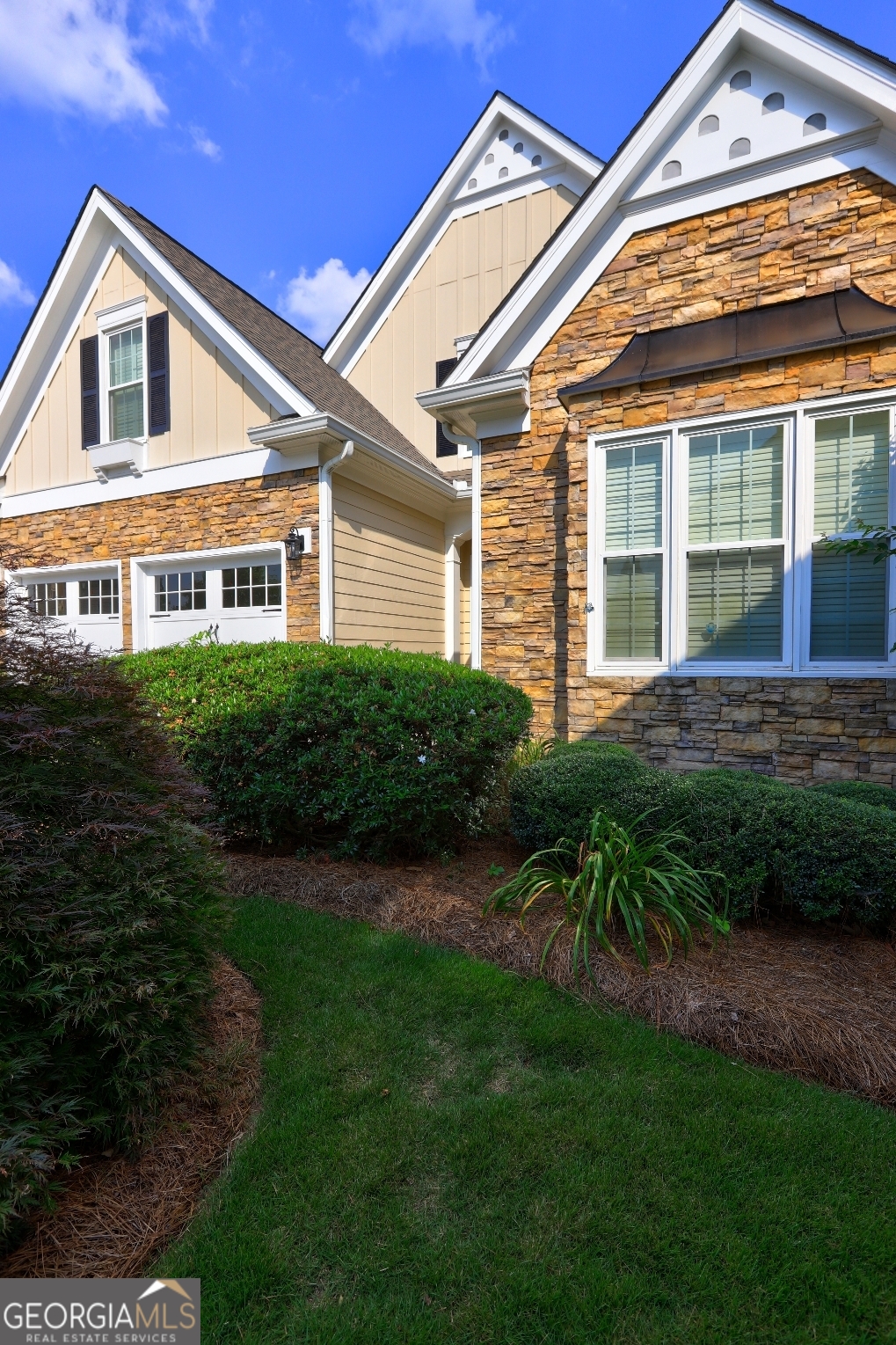 490 Grand Teton CIR