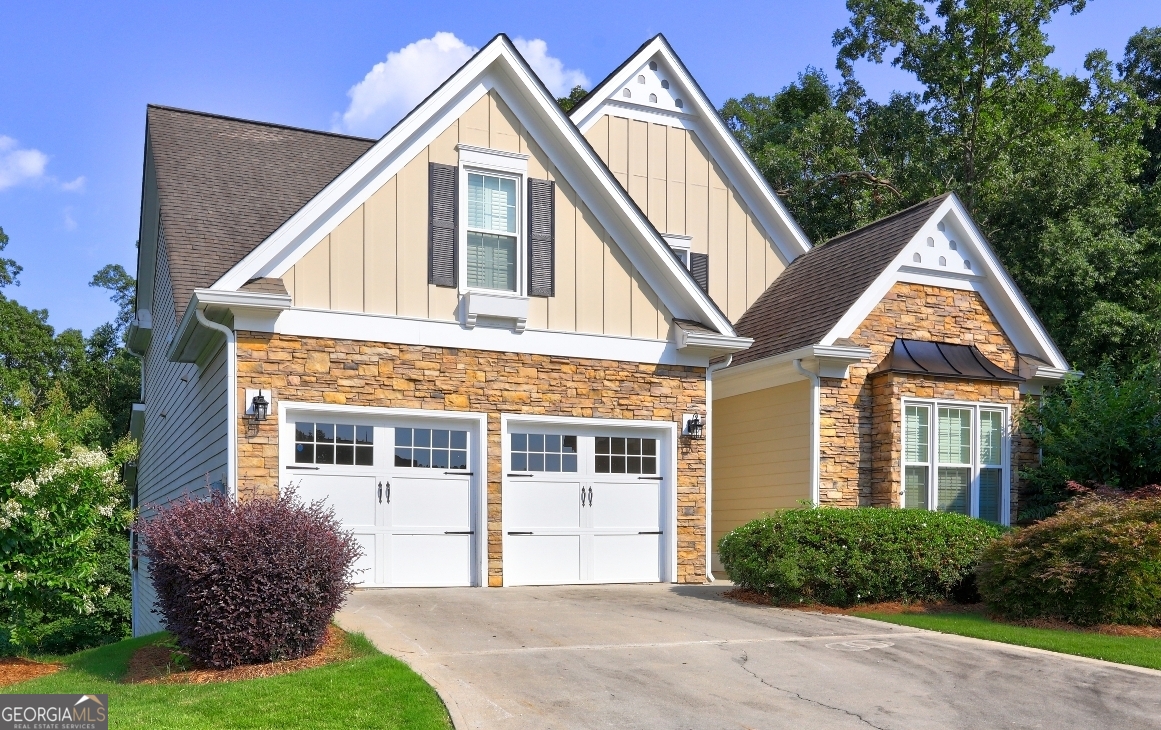 490 Grand Teton CIR