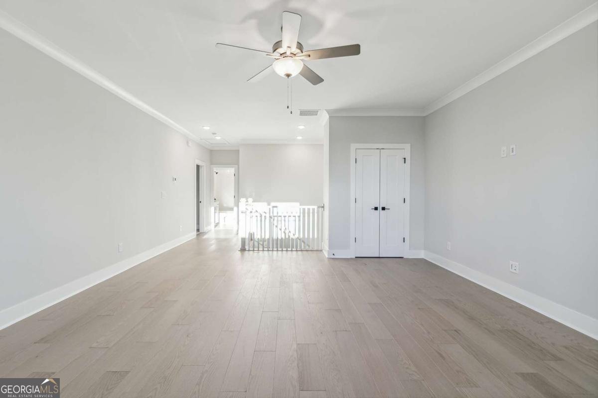Ellis - Residential