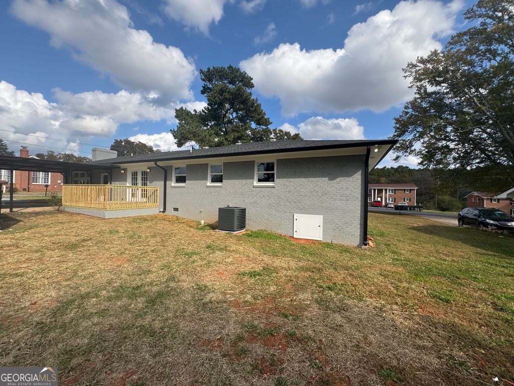 Photo of 621 N College Drive, Cedartown, GA 30125 (MLS # 10724106)