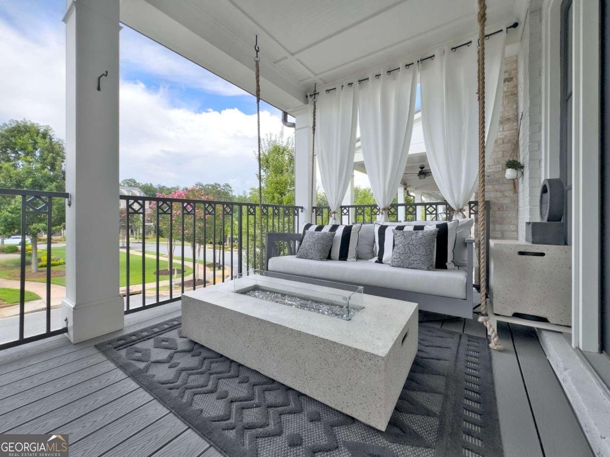 105 Harlow CIR