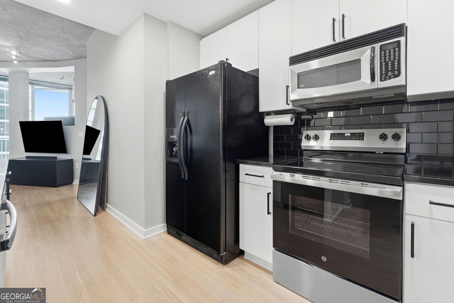 361 17th ST NW 1105