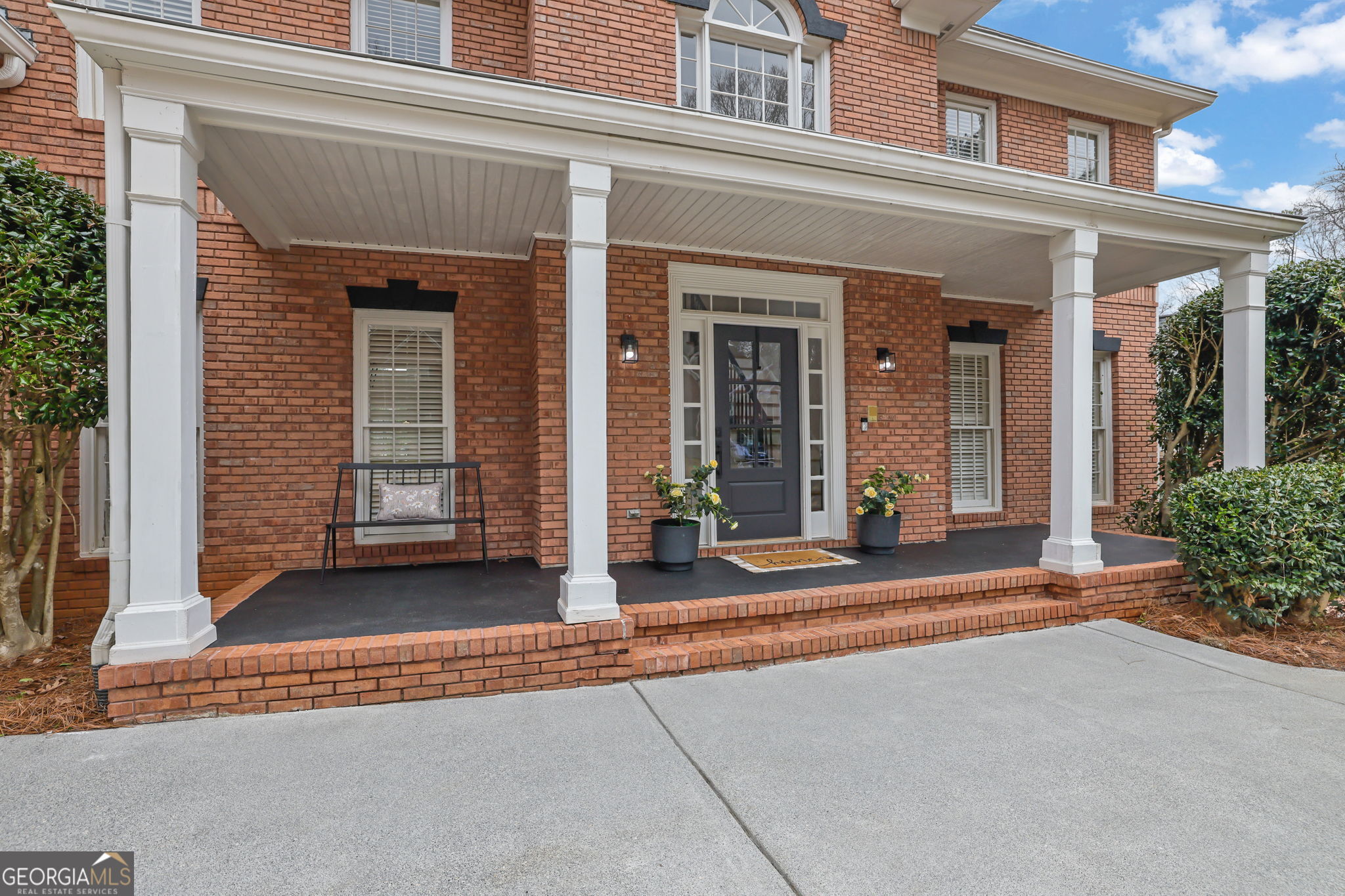 5622 NW Forkwood DR NW