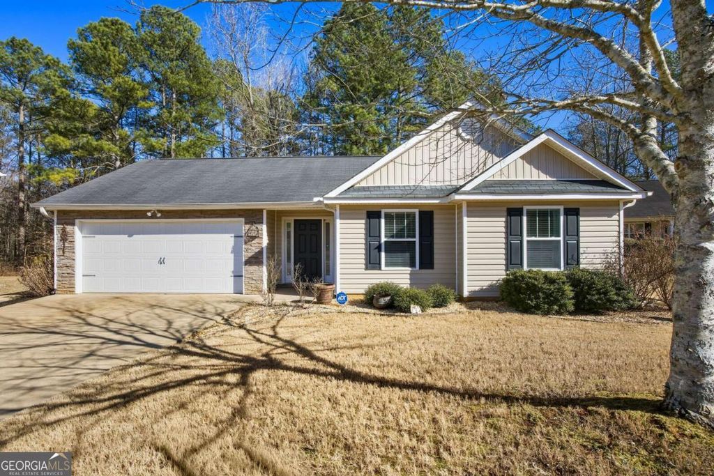 Photo of 107 Autumn Brooke Trail, Dallas, GA 30157 (MLS # 10692312)