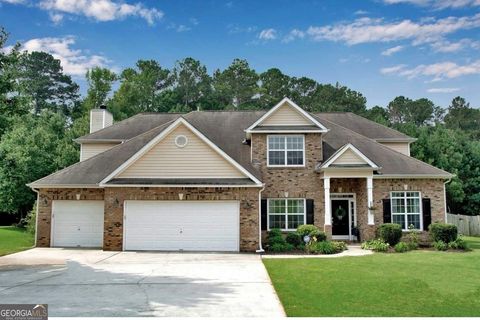 417 Ryoaks DR Hampton GA 30228