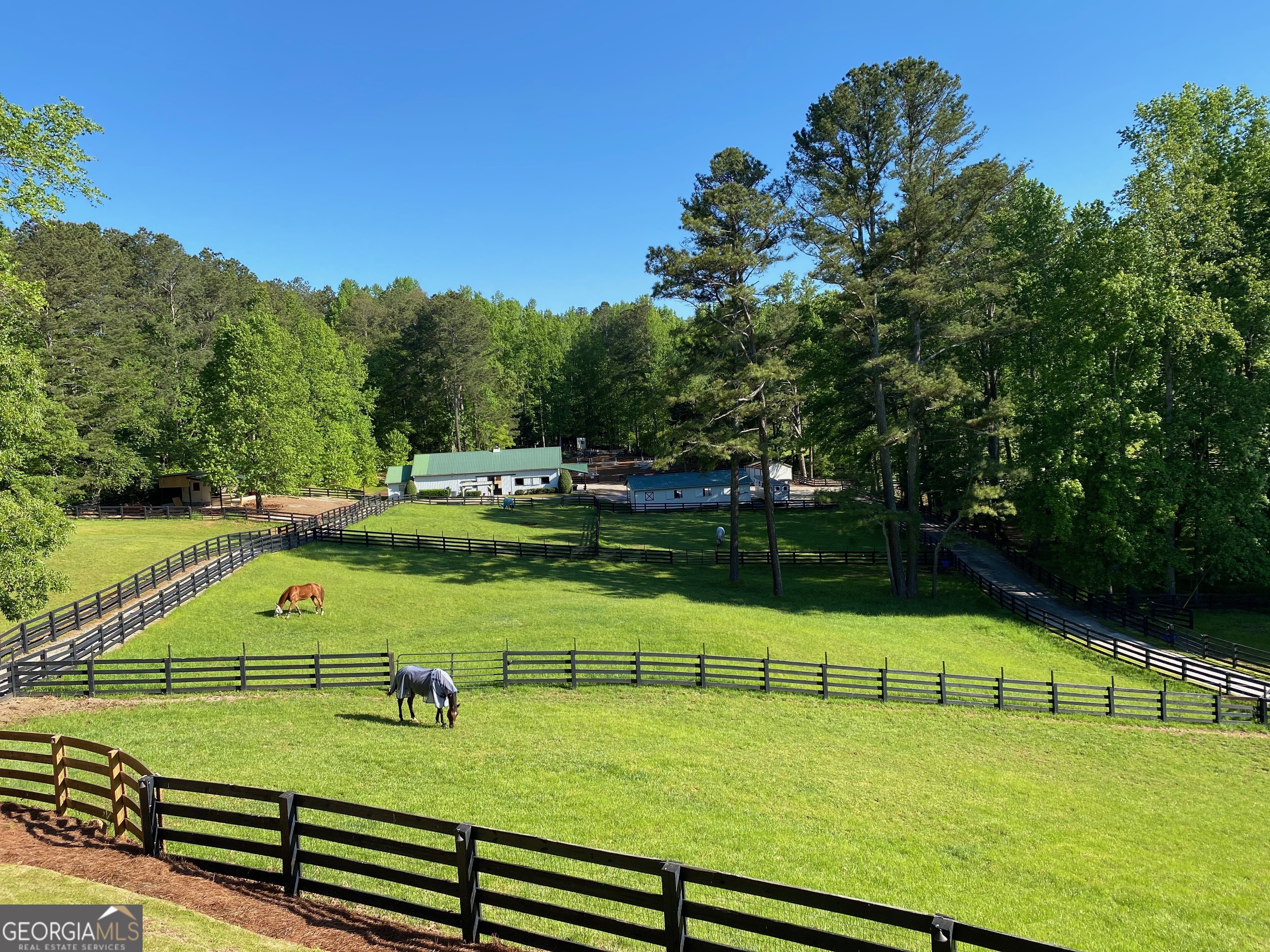 565 Old Lathemtown RD