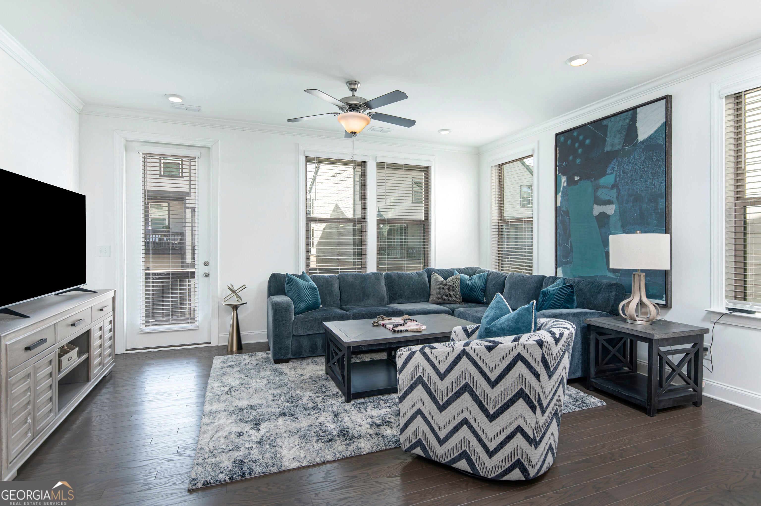 2636 Caruso WAY