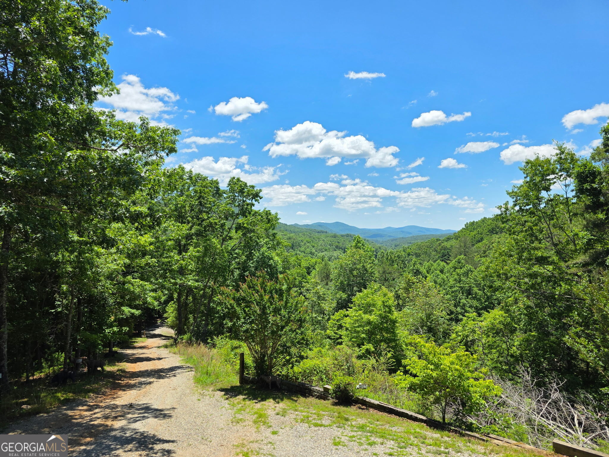 32 Ivey Ridge RD
