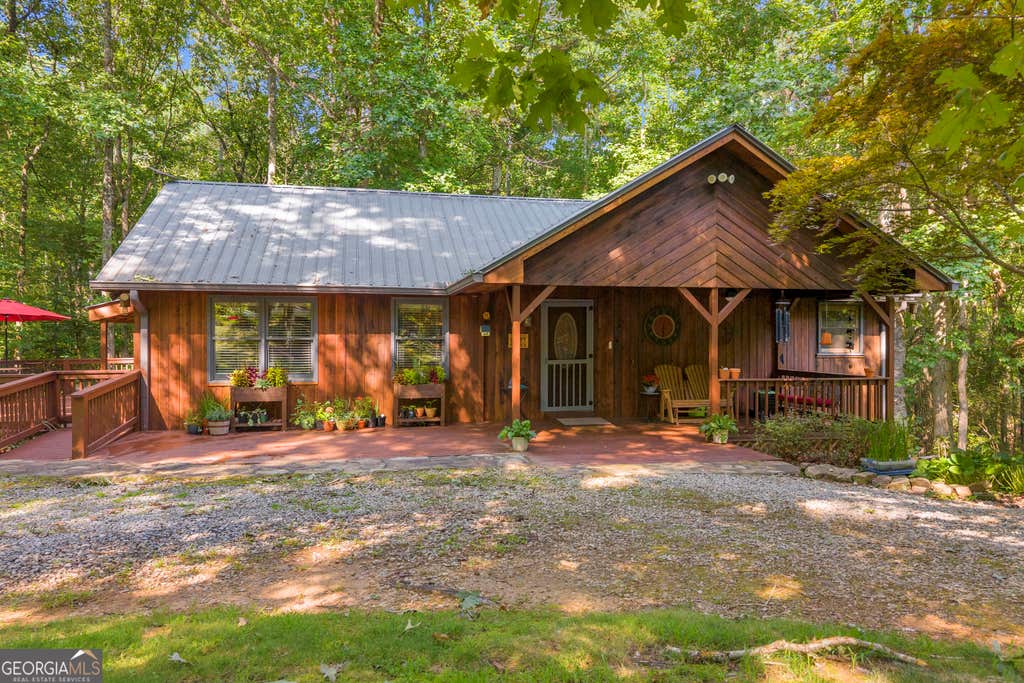 Photo of 113 Biddy Mtn Lane, Tiger, GA 30576 (MLS # 10822194)