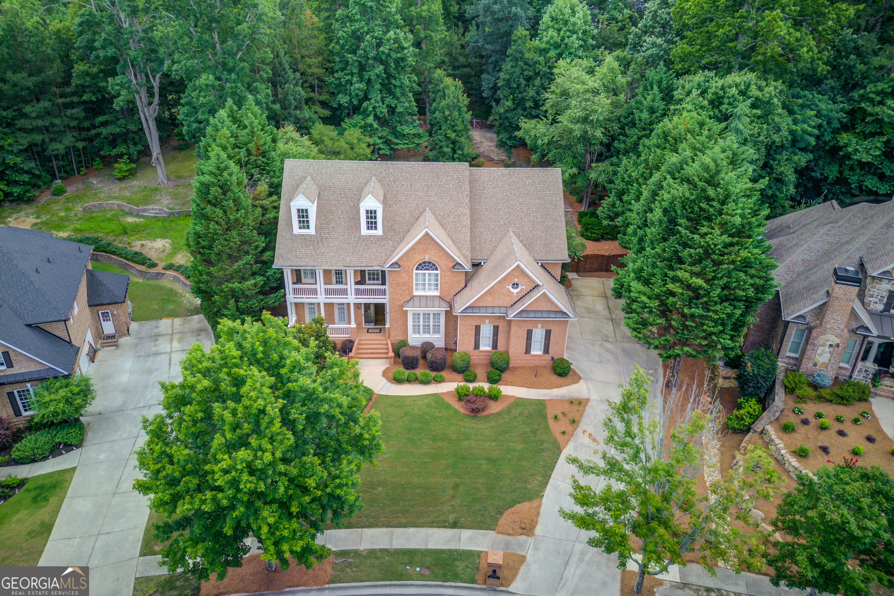 2748 Hidden Falls DR