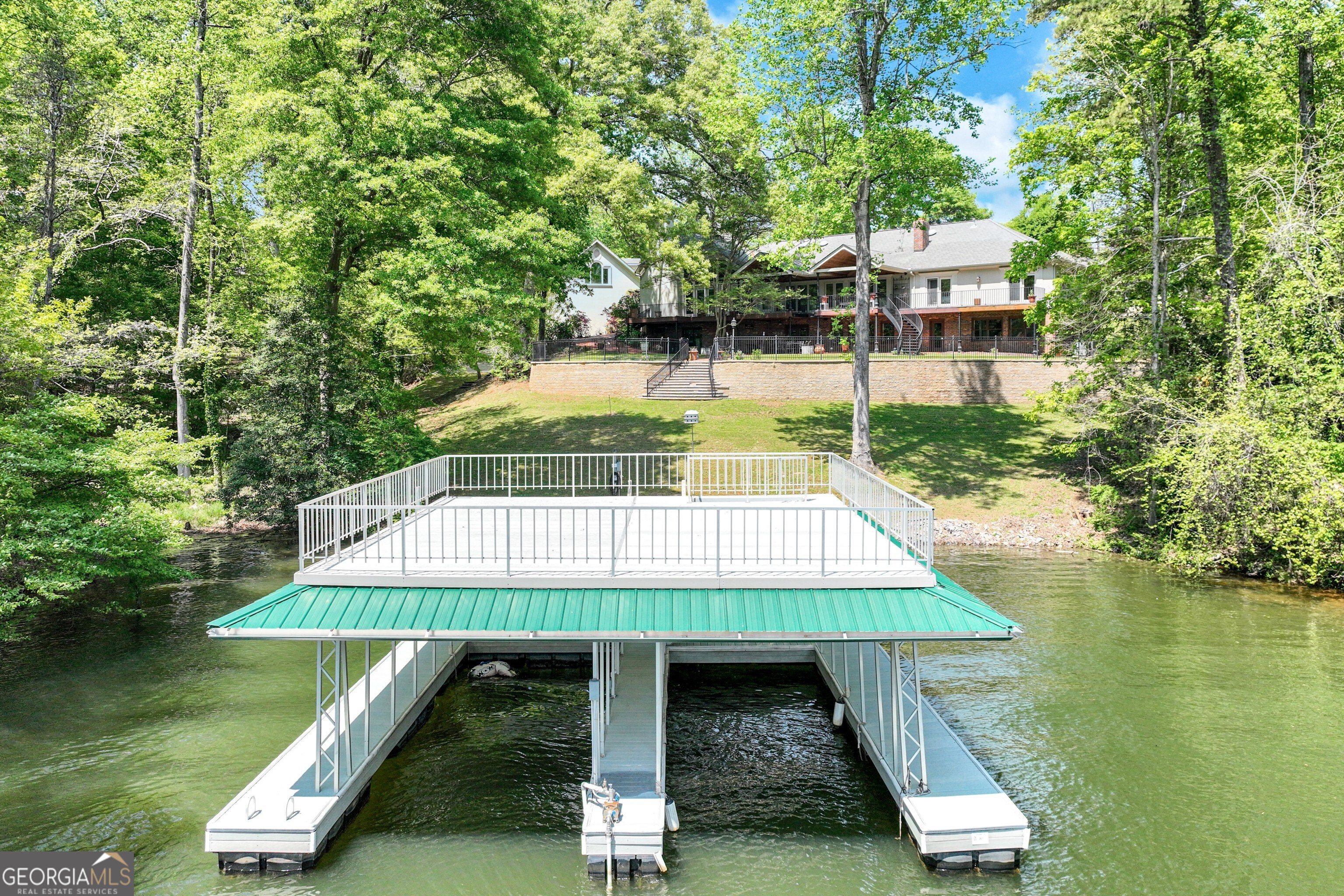 2436 Hawthorne LN