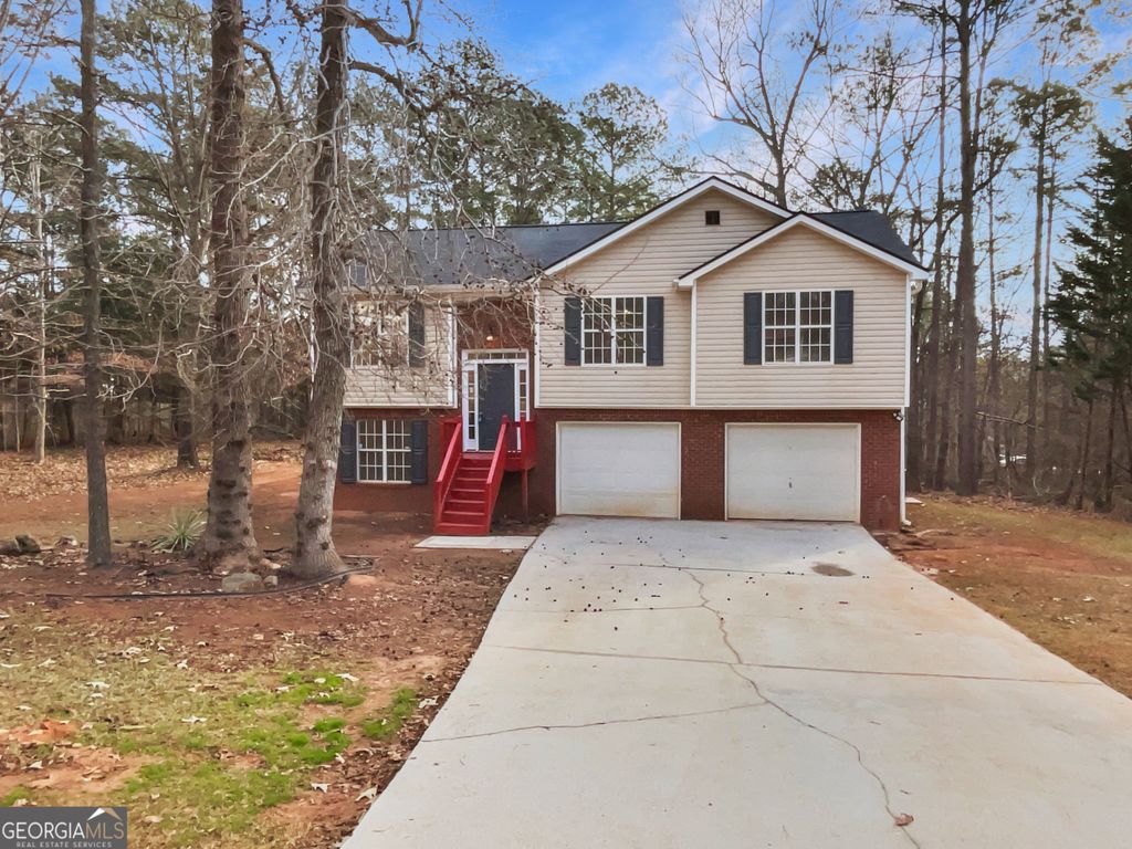 Photo of 20 Mountainview Court, Covington, GA 30016 (MLS # 10670567)