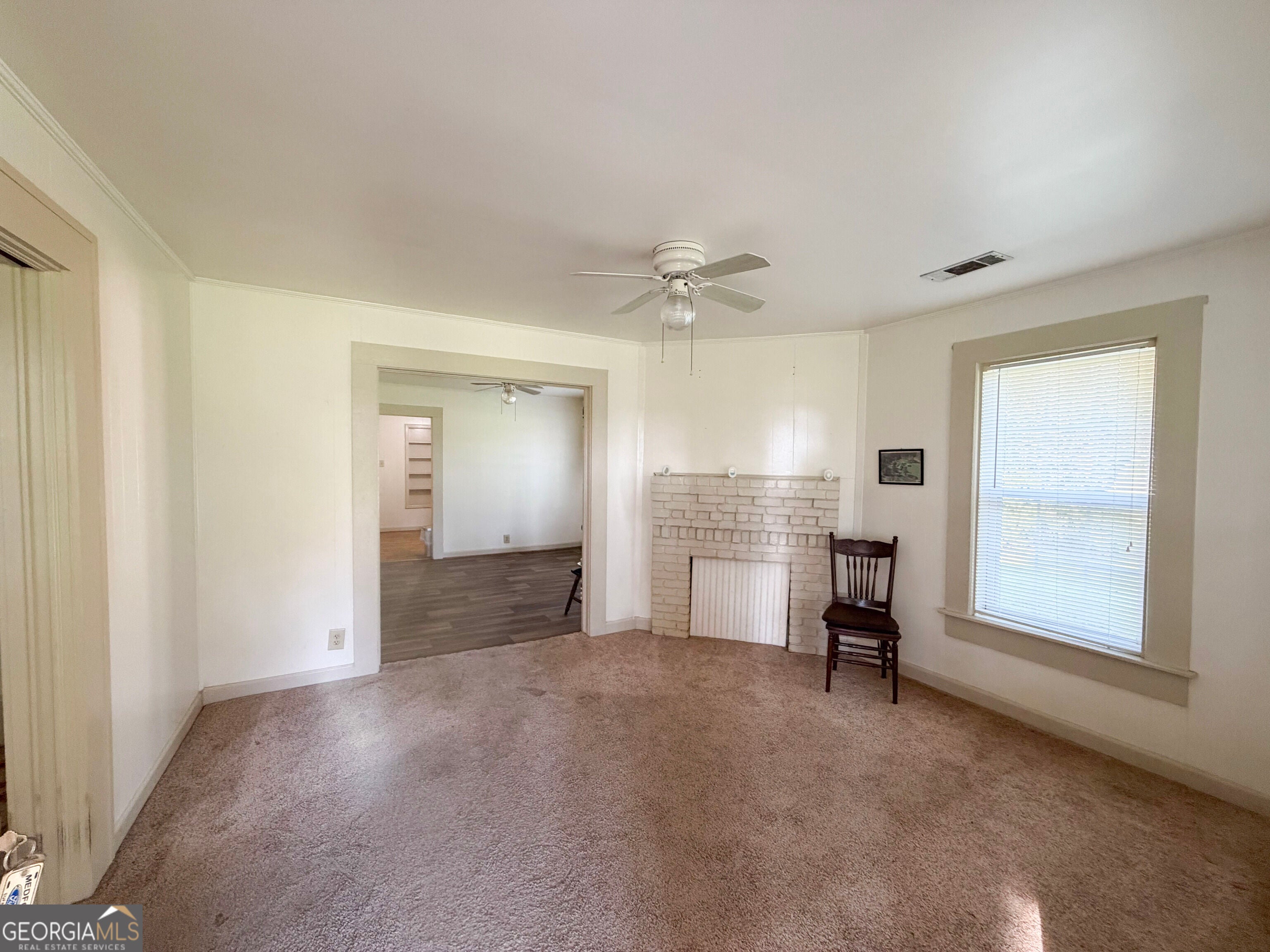1182 E US Hwy 280