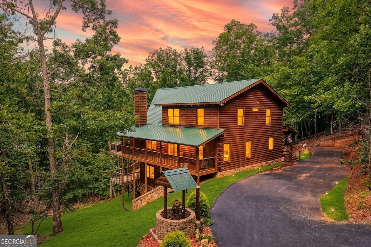 462 Ranch Mountain DR