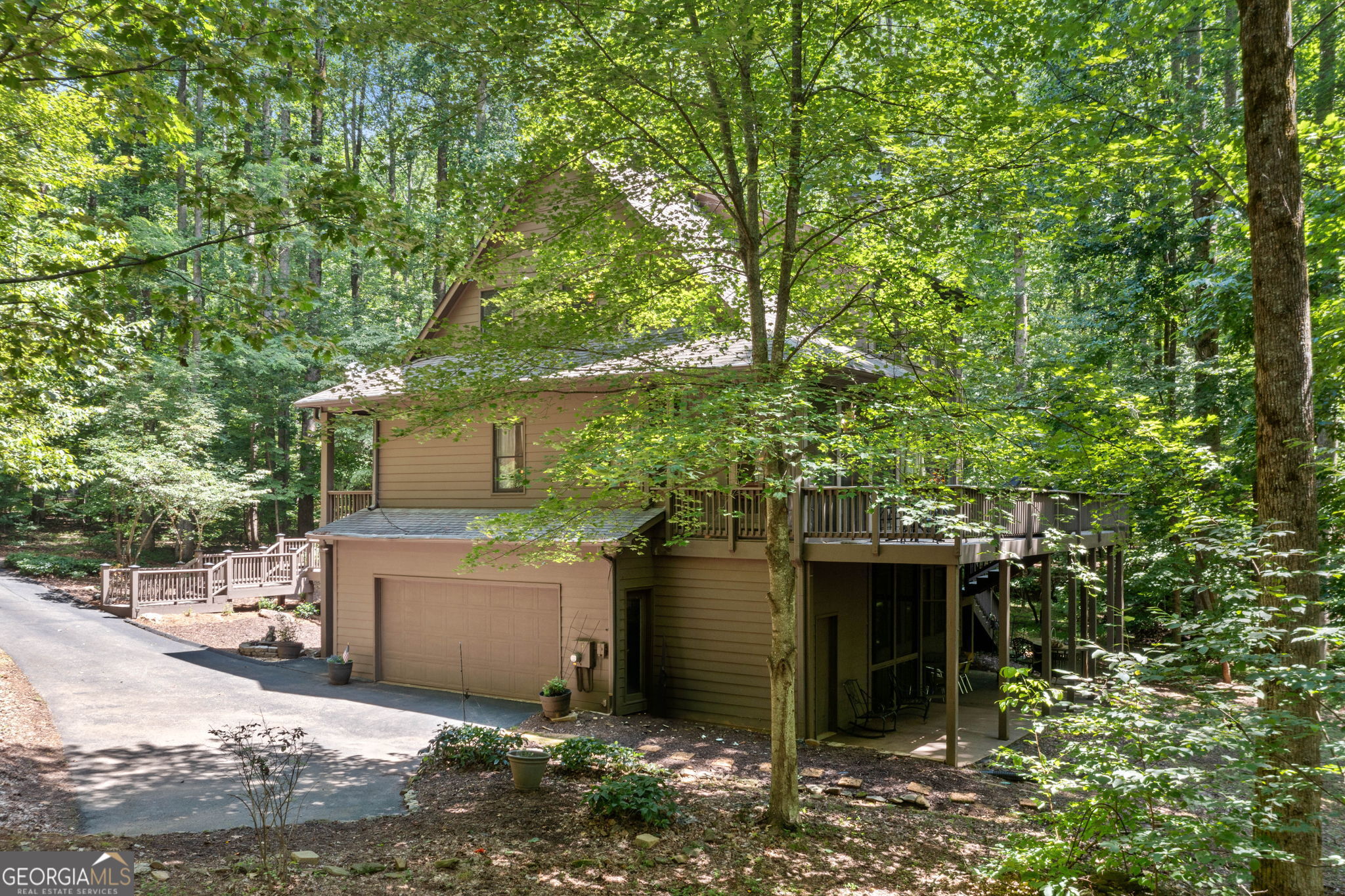 326 Woodland TRCE