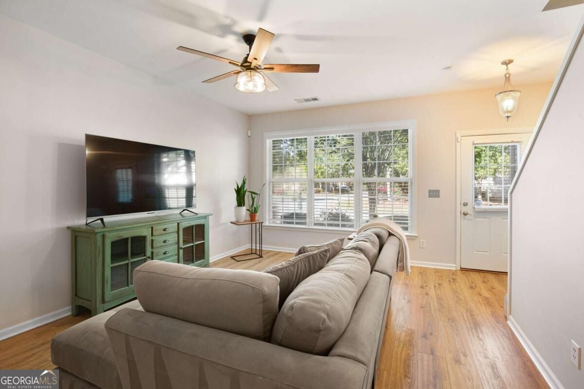 71 Cheshire DR