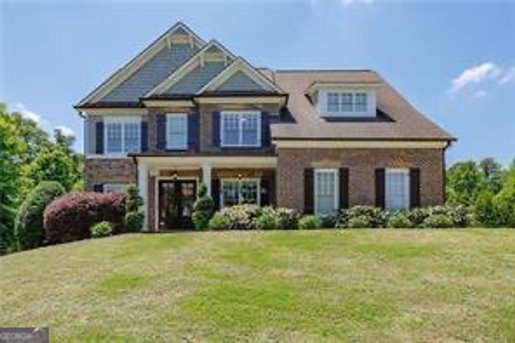 Photo of 940 Lake Charles Drive, Roswell, GA 30075 (MLS # 10768683)