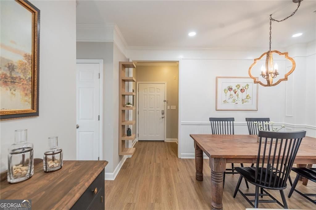 115 Edinburgh CT 115