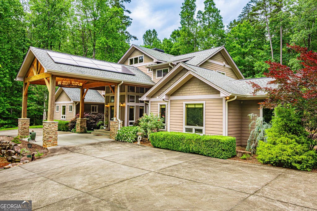 Photo of 190 Still Road, Clarkesville, GA 30523 (MLS # 10792350)