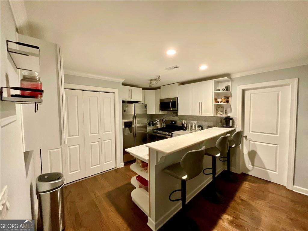 1118 Magnolia WAY