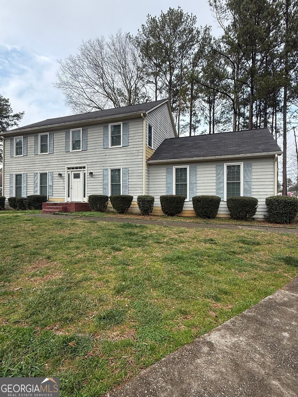 Photo of 567 Wellington Way, Jonesboro, GA 30238 (MLS # 10696359)
